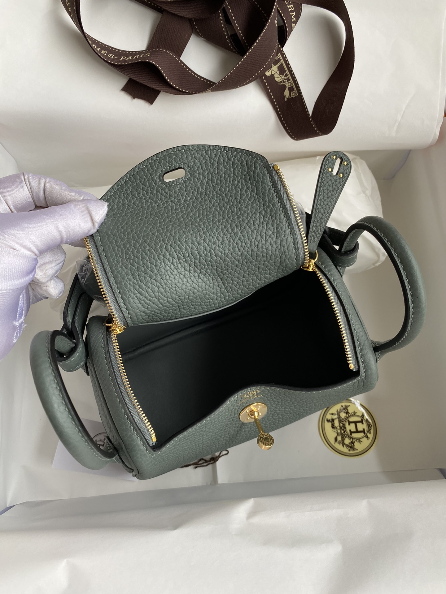 Hermes Mini Lindy 19cm Handbag Shoulder Bag In Dark Green Clemence Leather